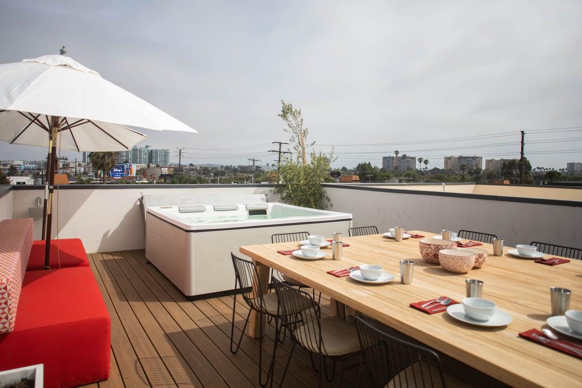 Rooftop deck